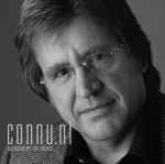 31-08-1999  Lee Towers in studio Amsterdam Photo: Govert de Roos/Connu

[keywords]Posed, Half Length, Eyecontact, Smiling[/keywords]